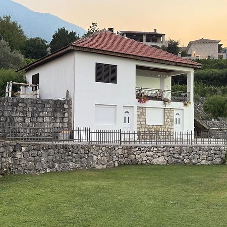 Country House Vukmanovic Bukovik เวียร์ปาซาร์ ภายนอก รูปภาพ