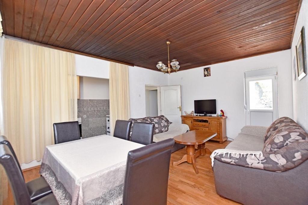 Country House Vukmanovic Bukovik เวียร์ปาซาร์ ภายนอก รูปภาพ