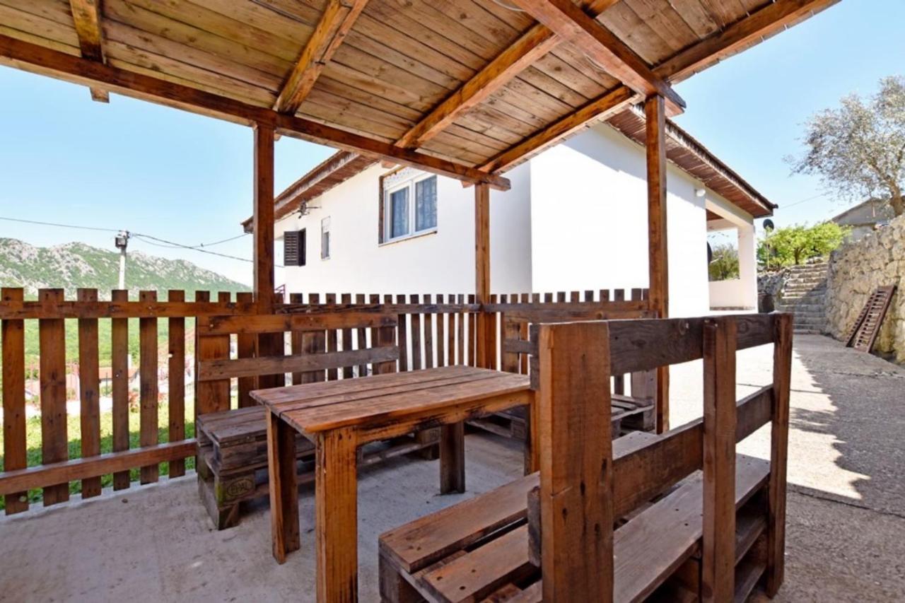 Country House Vukmanovic Bukovik เวียร์ปาซาร์ ภายนอก รูปภาพ